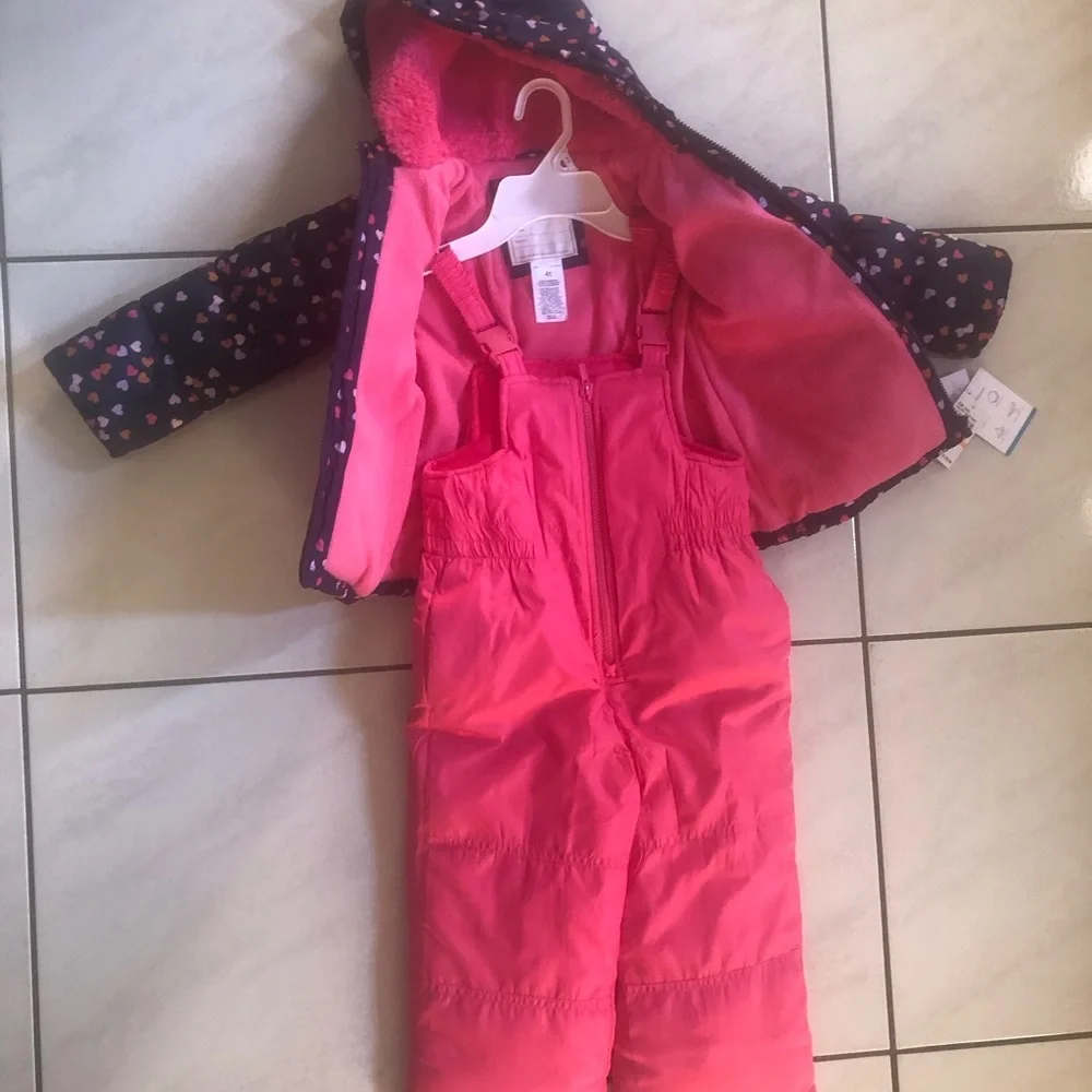 Carter's 2 piece snowsuit. Girls. Winter coat and  snow bib overalls. Size: 4
